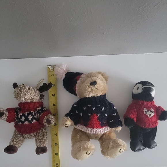 Vintage HugFun Christmas plush bear moose penguin - Picture 6 of 6